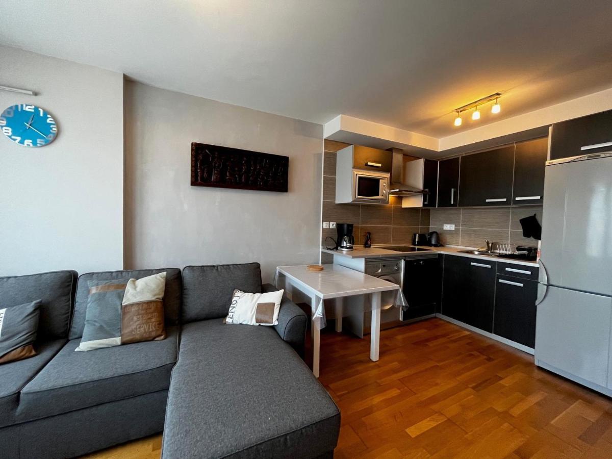 Charmant T2 Avec Cuisine Ouverte Pres De La Frontiere Espagnole, Ideal Pour Famille Ou Amis - Fr-1-239-740 Urrugne Bagian luar foto